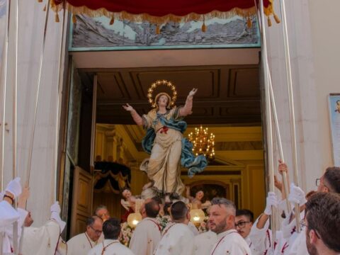Domenica processione a Molfetta in onore di Maria Santissima Assunta in Cielo